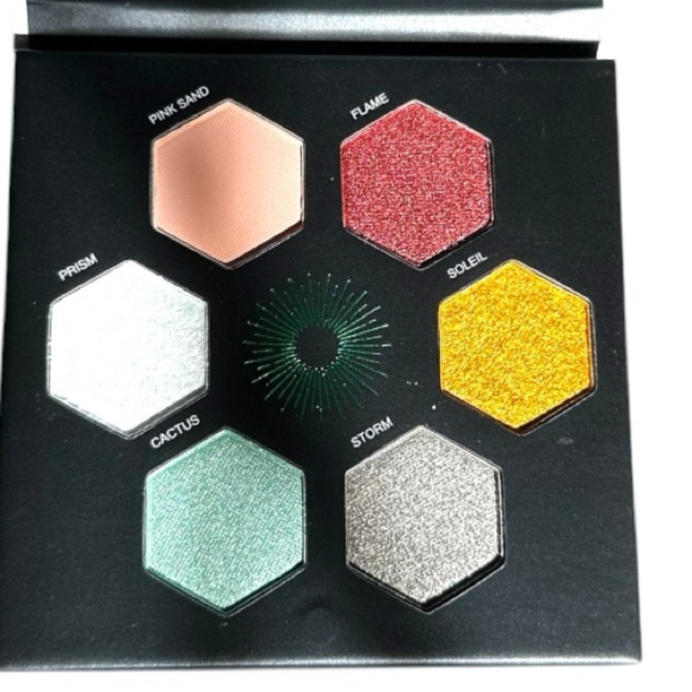 Oasis Eyeshadow Palette - Pink Sand, Flame, Soleil, Prism, Cactus, Storm